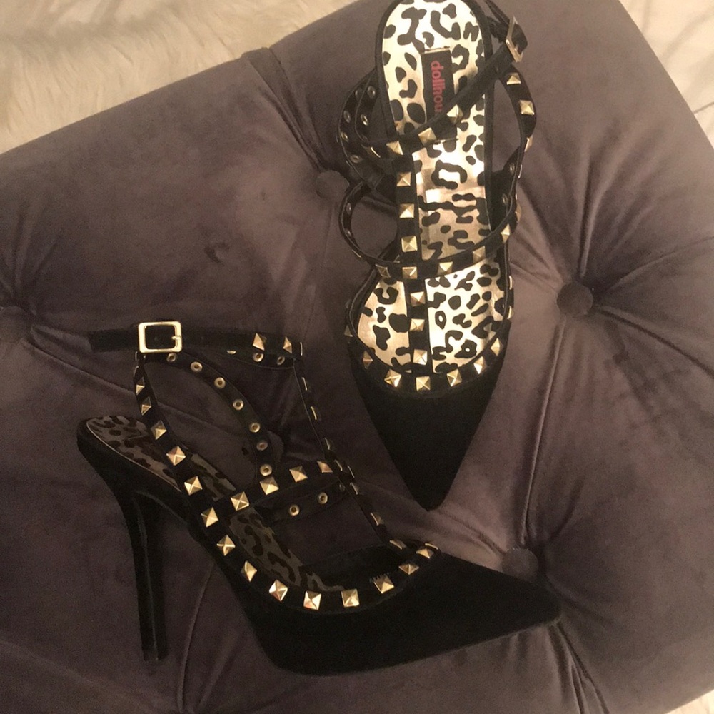 Pointy heels!